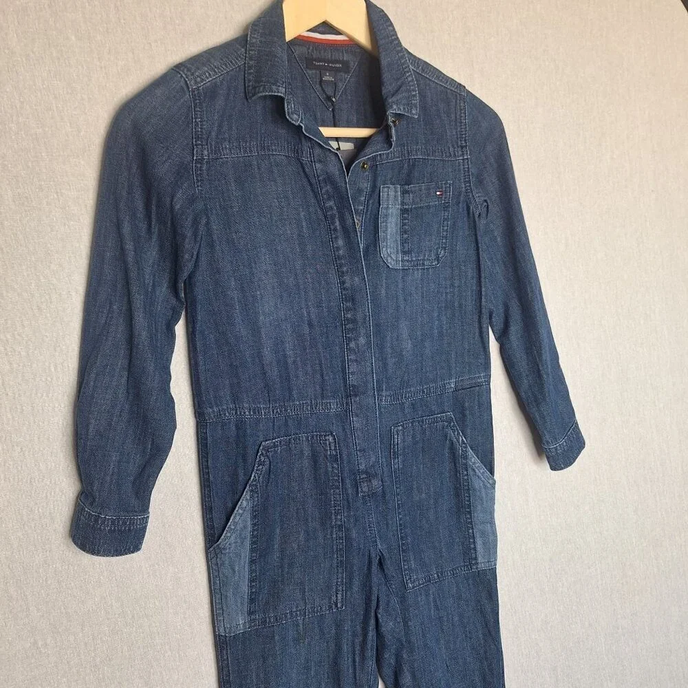 NWT Tommy Hilfiger Girls Denim Jeans Overalls Size 8 Long Sleeve Snap Buttons Pr